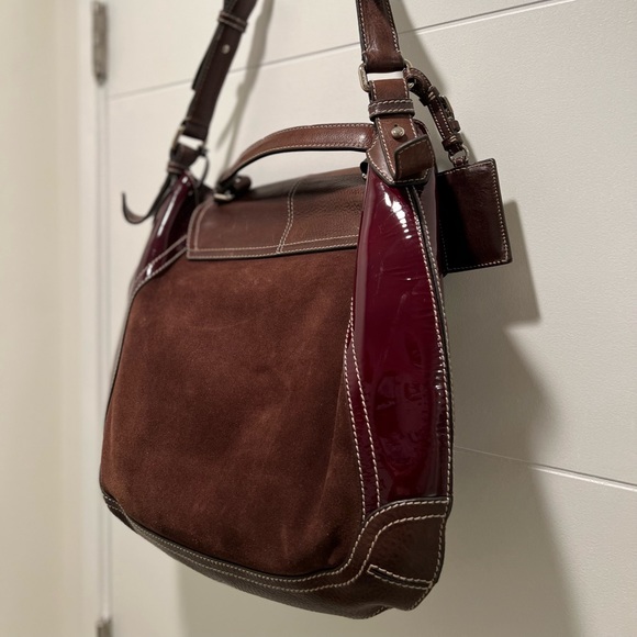 Dolce & Gabbana “Miss Catch” brown handbag. - Picture 2 of 11